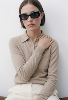 Modelo con gafas de sol Suitto Chachá